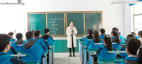 凤翔引入导师机制，准确把握考试方向
